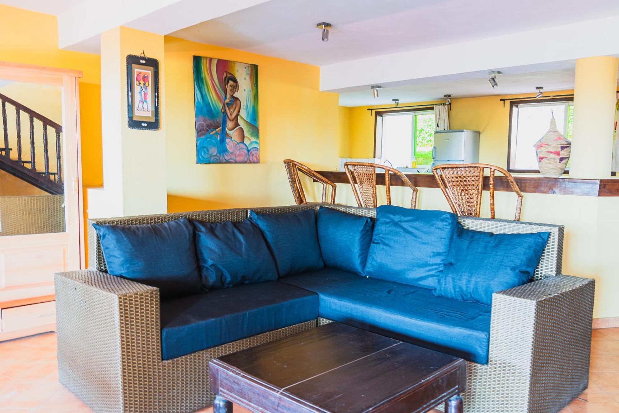 Aparthotel Jardin Tropical Бужумбура Екстериор снимка