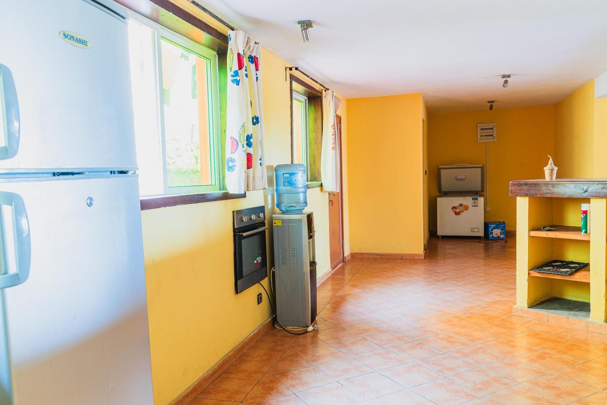 Aparthotel Jardin Tropical Бужумбура Екстериор снимка