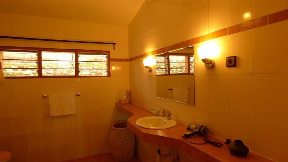 Aparthotel Jardin Tropical Бужумбура Екстериор снимка